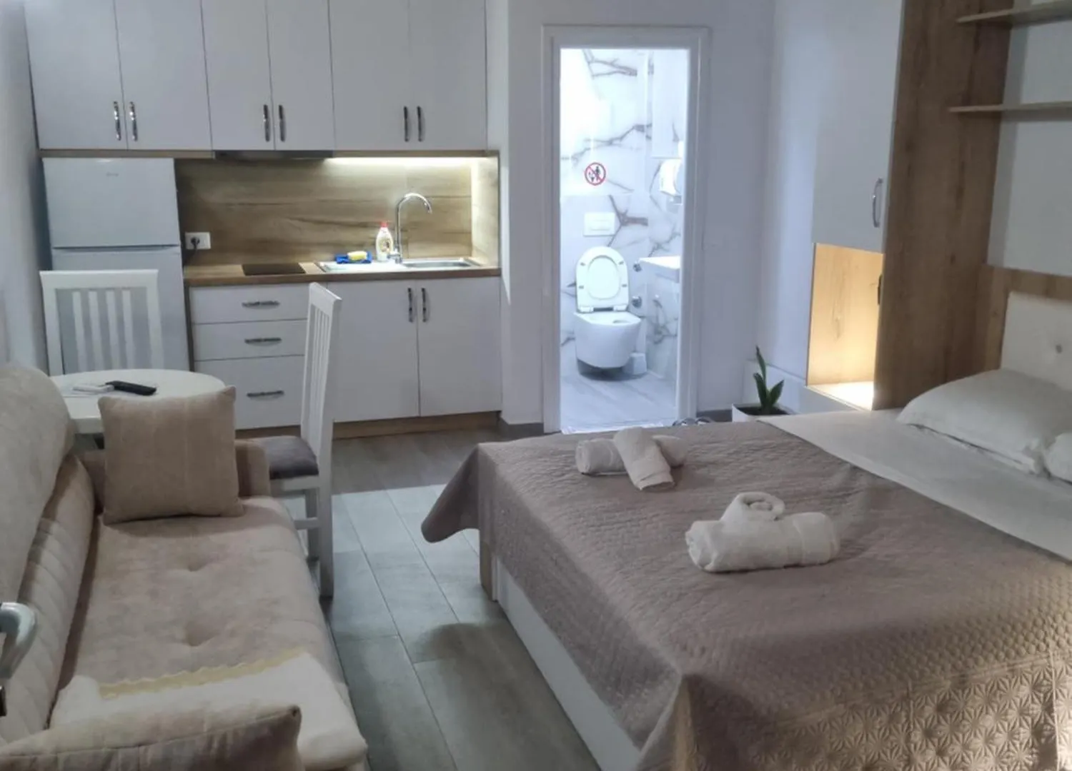 Vila Soleil Vlorë 0*,  Albanie