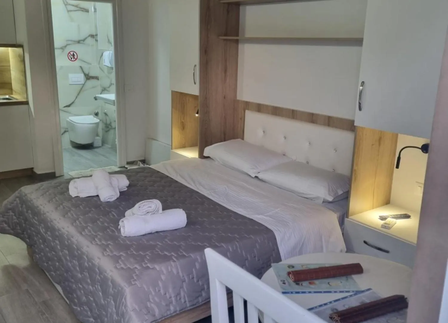 Hotel Vila Soleil Vlorë Albanien